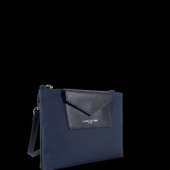 Petit pochette