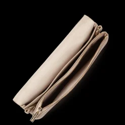 Petit pochette
